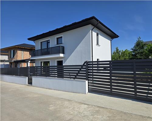 Casă Premium Miroslava | 4 Camere | Fotovoltaice 5 kW | Clasa A | Comision 0%